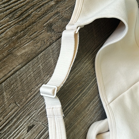 🌟CACIQUE BEIGE🌟 UNLINED 🌟NO-WIRE BRA, SIZE 46DD - Picture 15 of 16